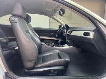 BMW E92 325i 160KW+6ST.MAN(N52) /SPORTSITZE/XENON/2.MAJITEL - 13