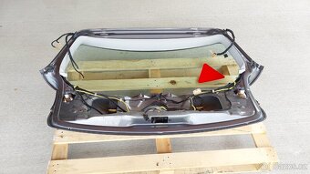 Volkswagen Golf 5 – Dveře kufru LA7T šedá - 13