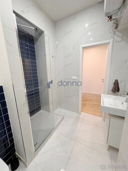 Pronájem bytu 2+kk, 56m2 + balkon 15m2, ul. Hartigova, Praha - 13