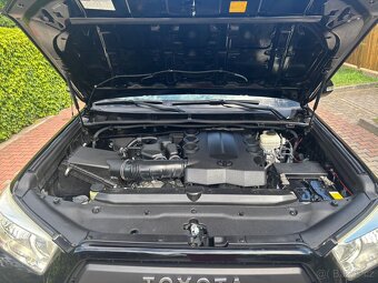 Toyota 4 Runner bez koroze, 7 míst, odpis DPH - 13