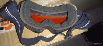 Prodám dětský lyžařský set - 13