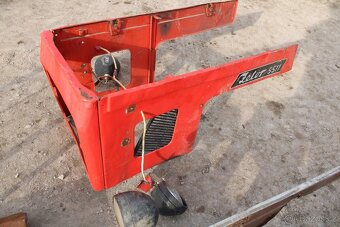 Zetor 6911 kapotáž - 13