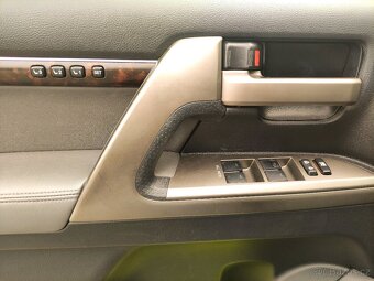 TOYOTA LAND CRUISER 200 4.5D V8 195KW,ZÁVĚS 3.5T - 13
