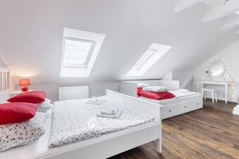 Prodej ubytování, 450 m2 - Suchohrdly, ul. Znojemská - 13
