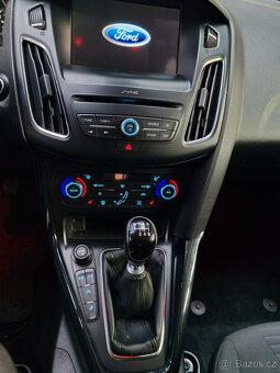 naftový Ford Focus 1.5 88kW 2016  PLNĚ POJÍZDNÝ - 13