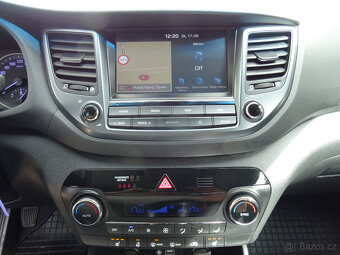 Hyundai Tucson 1.7CRDi,85kW,NovéČR,S.kniha,klima - 13