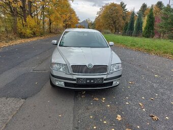 Škoda Octavia 1.6MPi 75kW málo km Nová STK - 13