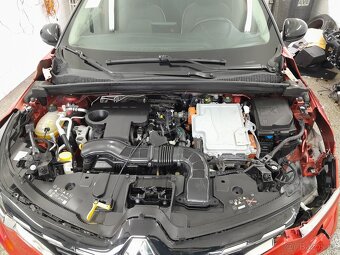 Renault Captur 1,6 Hybrid - 13