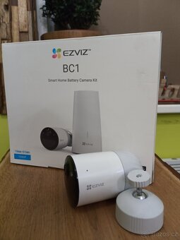 Rozprodej vybavení - nábytek, lednice, kávovar, pokladna ad. - 13