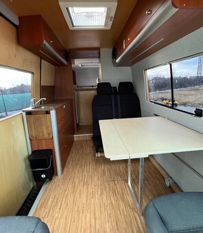 Obytna vestavba, obytna dodavka, VW Crafter - 13