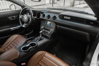 Ford Mustang 3.7V6 - 13