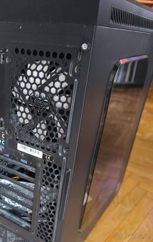 Po vložení HDD  plně funkční - 13