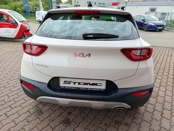 Kia Stonic 1.2 DPI ISG SPIN - 2025 - 13
