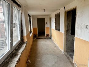 Rodinný dům Kamenné Žehrovice - 13
