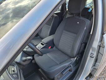 Renault Grand Scenic 1.5 DCi 81KW S.Kniha 7Míst, Limited - 13