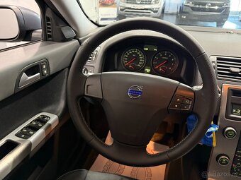 Volvo V50 1,8 i XENON VÝHŘEV KLIMA - 13