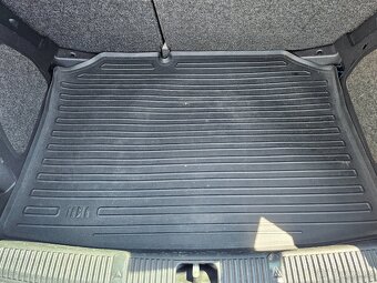 Fabia II 1,2 HTp 44KW Ambition 2007 KLIMA, TZ, SERVO,STK - 13