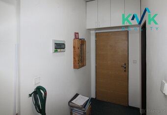 Pronájem nebytového prostoru, vhodného např. pro kancekáře,  - 13