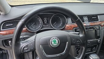 Škoda Superb 2.0 TDI, DSG, 2012, Původ ČR - 13