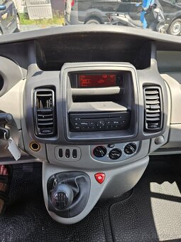 RENAULT TRAFIC 2.0 CDTI 2011 LONG 154TKM - 13