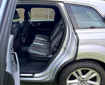 Audi SQ7 Quattro, 03/2018, 4,0 TDI 320 kW, DPH, TOP - 13