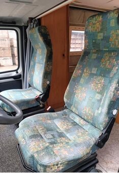 Peugeot boxer Adria,4 místa, otočné sedadla - 13