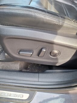 KIA SORENTO - 13