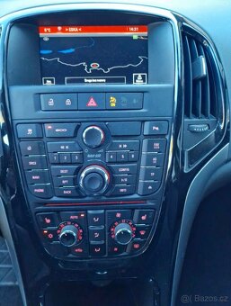 Opel Astra 1. CDTI 2015 - 13