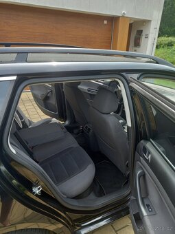 VW.Golf 1.9TDI 77Kw Rok.výroby 2009 - 13