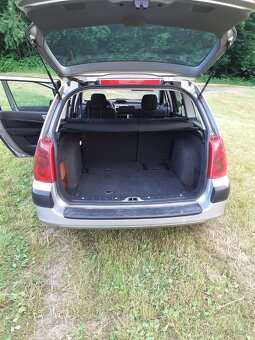 PEUGEOT 307 SW 2.0HDi - 13