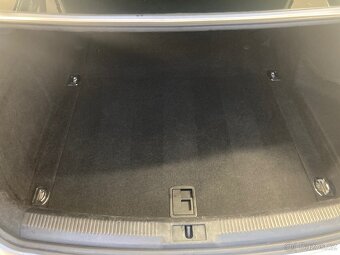 AUDI A4 1,8TFSi 118KW pravidelný servis 2.majitel,zachovalé - 13