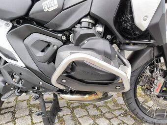 BMW R 1300 GS TROPHY - 13
