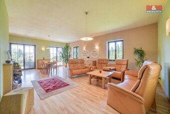 Prodej rodinného domu, 220 m², Cheb Podhrad, ul. U Přehrady - 13