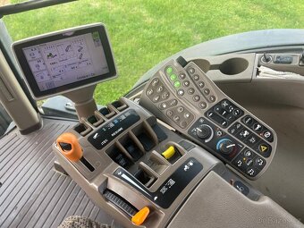 John Deere 8320R - 13