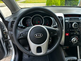 KIA Venga 1.4 CVVT - 13