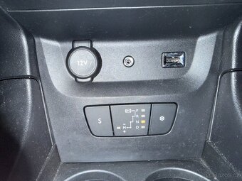 Citroën C3 1.2 PureTech 81 kW - 13