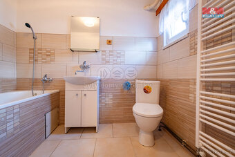 Prodej rodinného domu, 59 m², Ostrov, ul. Čapkova - 13