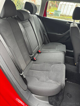 Volkswagen Passat B6 Variant 1.9TDi 77kW, Manual, Klima, Taž - 13