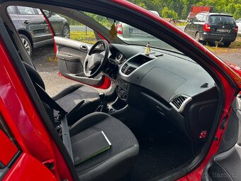 Peugeot 206+ 1,1i 44kW, r.v. 2009 - 13