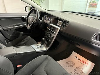 Volvo V60 2,4 D5 205HP 4X4 AUTOMAT - 13