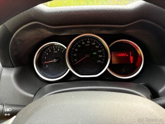 Dacia Duster 1.6 SCe Ambiance 4x2, tažné zařízení - 13