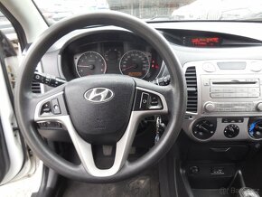 Prodám Hyundai i20 1.2 57kw Klima Sada kol rv-07/2010 - 13