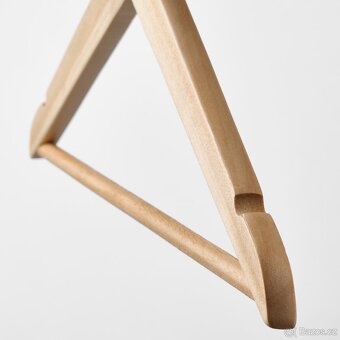 150ks masivních ramínek IKEA - 13