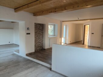 Prodej domu v Častohosticích - 13