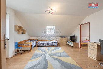 Prodej rodinného domu, 210 m², Vinařice, ul. IV. ulice - 13