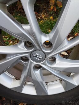 Originál ALU kola Hyundai Tucson R17 + zimní pneu - 13