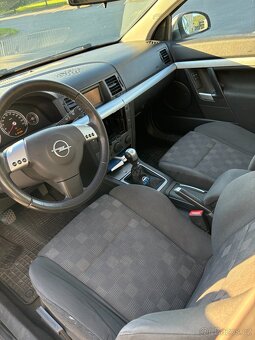 Vectra C 2.2i GTS - 13