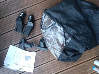 Thule sleek - 13