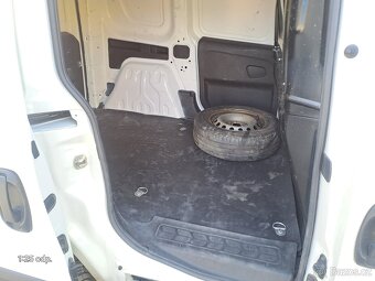 FIAT DOBLO CARGO 1.3 MTJ, r.22, 89000km-GARANCE, ČR - 13