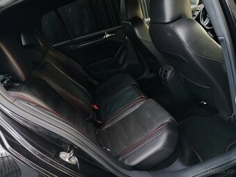 Volkswagen Golf 6 GTI Edition 35 DSG F1 - 13